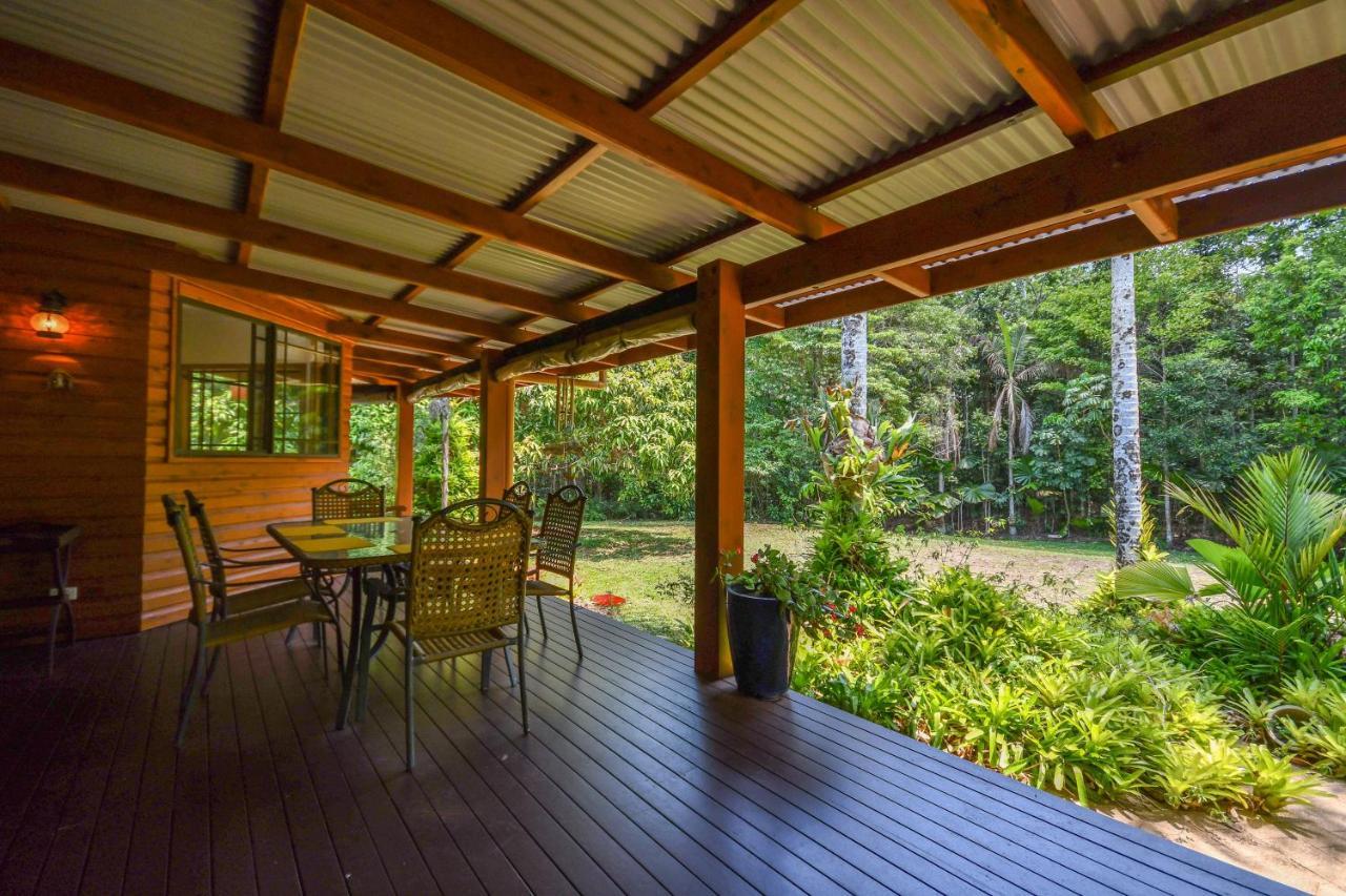 Hibiscus Lodge Bed & Breakfast Wongaling Beach Exterior foto